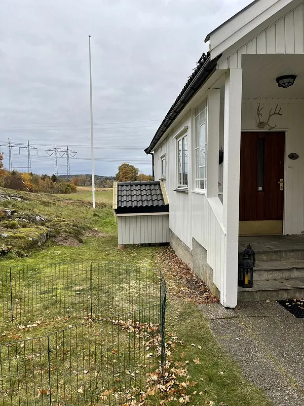 Tilbygg over kjeller i Son