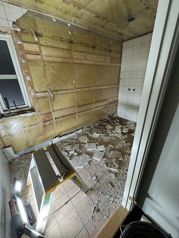 Rehabilitering av bad i Vestby - under arbeid