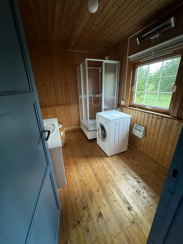 Før og etter rehabilitert bad i vestby