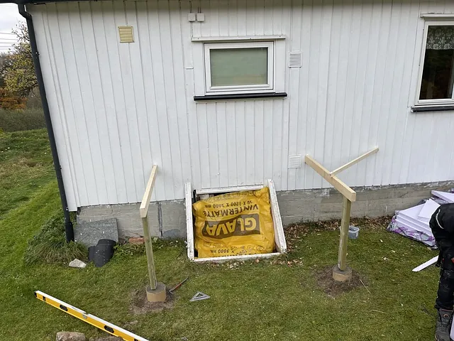 Tilbygg over kjeller i Son