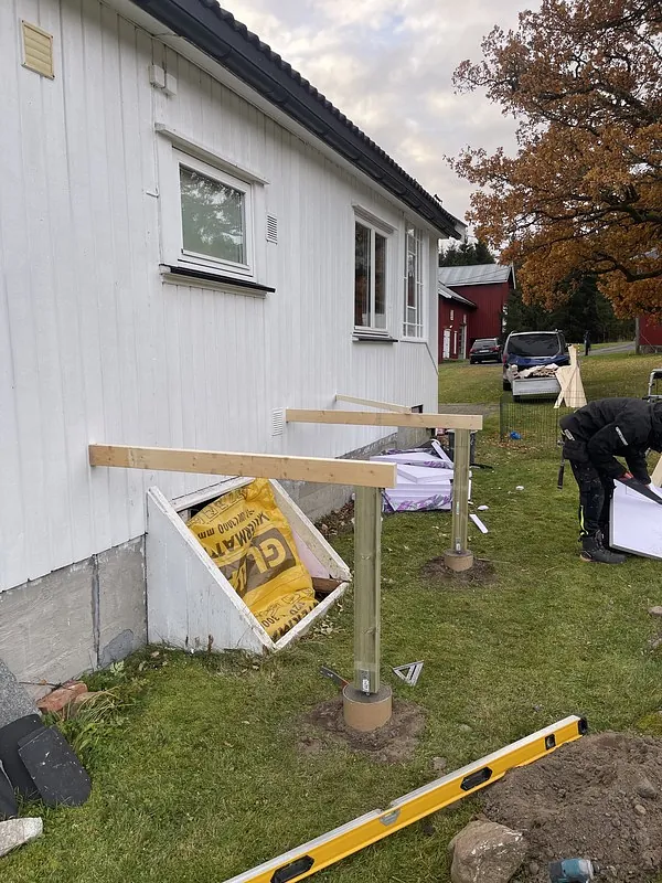 Tilbygg over kjeller i Son